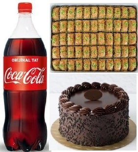 Taptaze Çikolatalı Pasta 1 kg Fıstıklı Baklava ve İçecek Kombosu